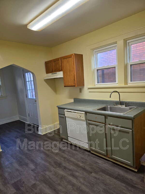 Building Photo - 1411 Bellaire Pl