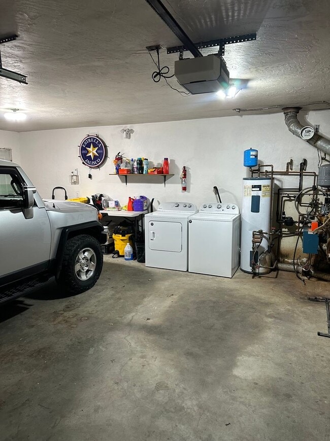 Building Photo - 1030 26th Ave