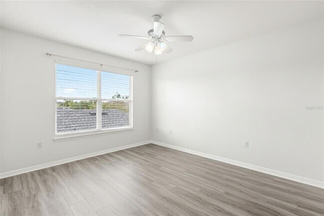 Building Photo - 3817 Blue Dasher Dr