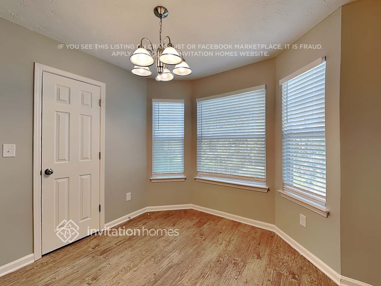 Building Photo - 2201 Corkscrew Way