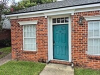 Building Photo - 152 S Foster Dr