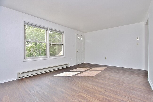 Building Photo - Charming Single-Family 3-bedroom in Hudson NY for rent