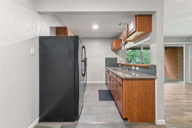 Building Photo - 526 E Avenue J