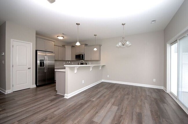 Building Photo - 510 W First St Princeton, NC 27569