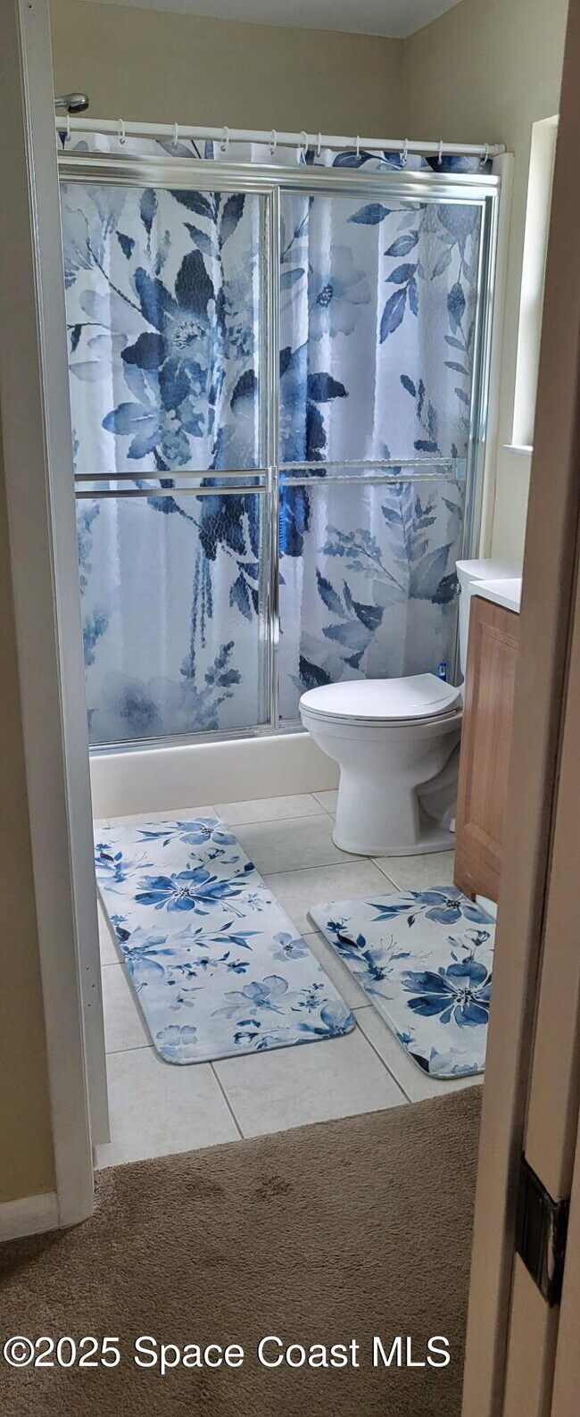 Building Photo - 1123 Breezy Way