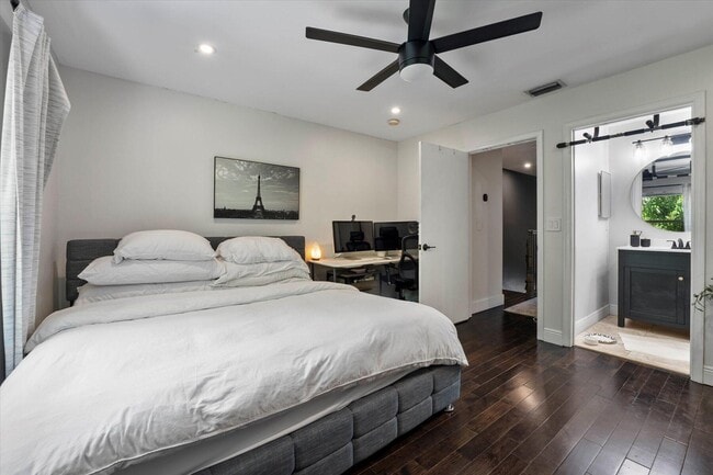 Building Photo - 6960 Mill Brook Pl