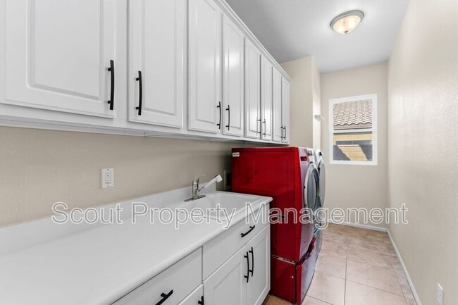 Building Photo - 34349 Lamborn St