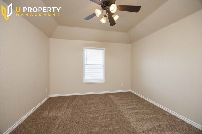 Building Photo - Charming two-story brick home in the desir...
