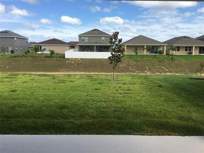 Building Photo - 2510 Sanderling St