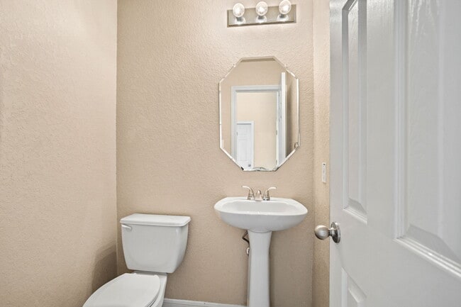 Building Photo - 9303 Ingleton