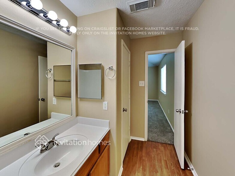 Building Photo - 1515 Glasholm Dr