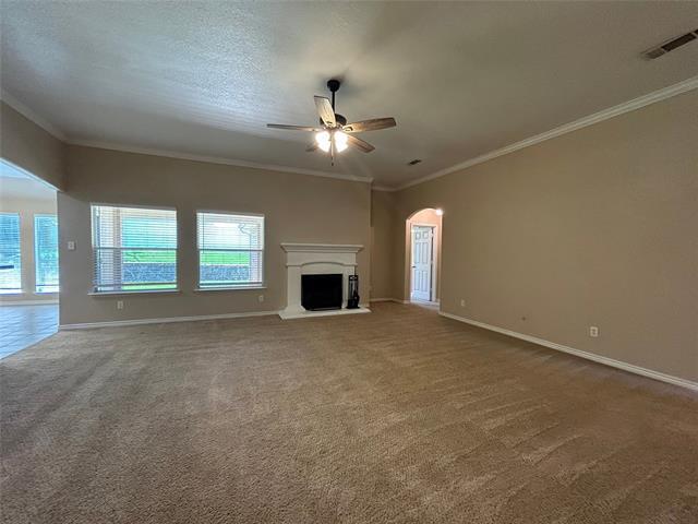 Building Photo - 205 Carriage Dr