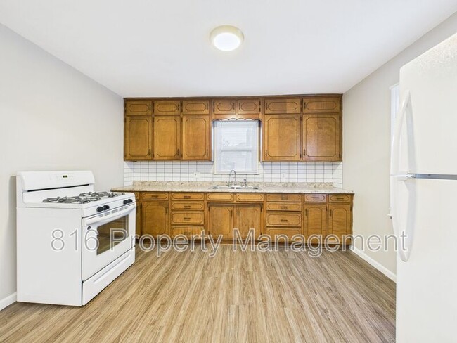 Building Photo - 3469 N 27th St