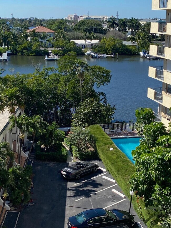 Building Photo - 3589 S Ocean Blvd