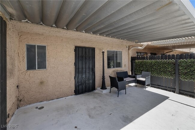 Building Photo - 6442 Ironbark Ln