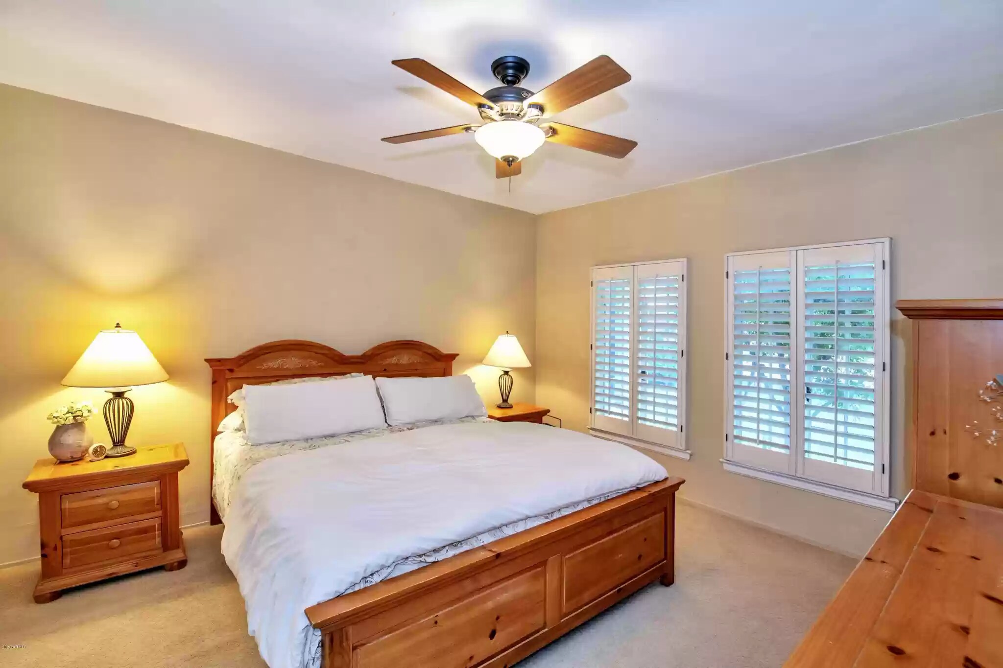 Bedroom - 712 W Manhatton Dr