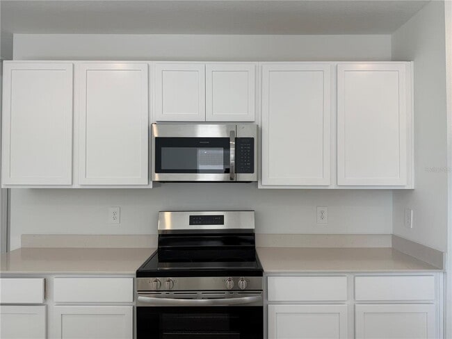 Building Photo - 3443 Howell Dr
