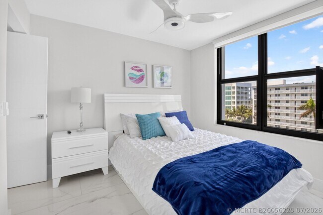 Building Photo - 3115 S Ocean Blvd