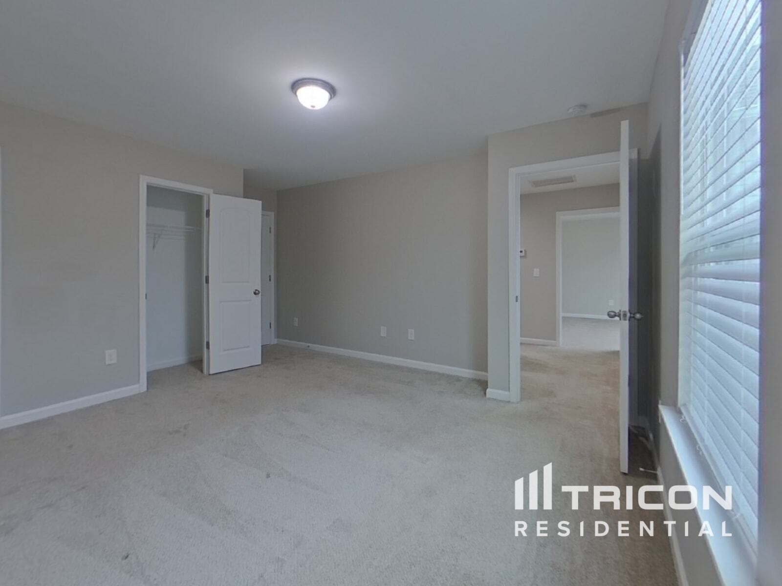 Building Photo - 104 Glazed Springs Ct