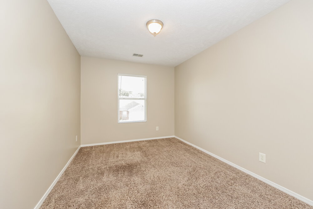 Building Photo - 2694 Sutherland Dr