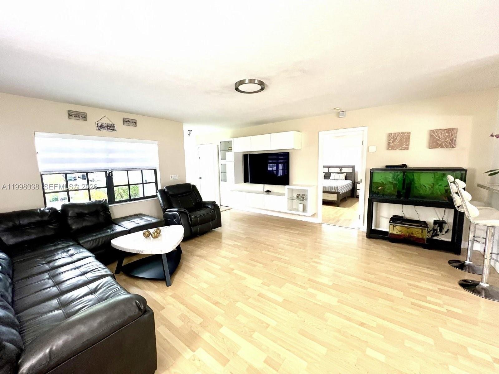 Building Photo - 1361 N Fieldlark Ln