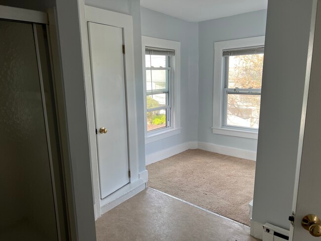 Building Photo - 8 South St