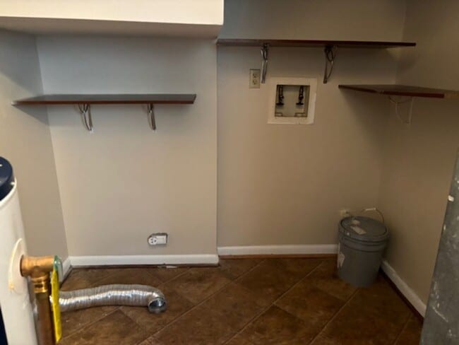 Building Photo - Sonoma Wods