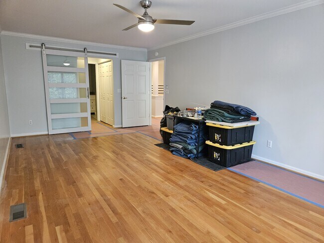 Building Photo - 602 Mockingbird Way