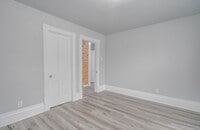 Building Photo - 396 S Hickory St