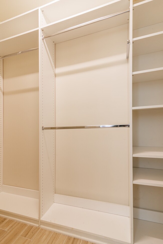 Building Photo - 8513 Loxton Cir