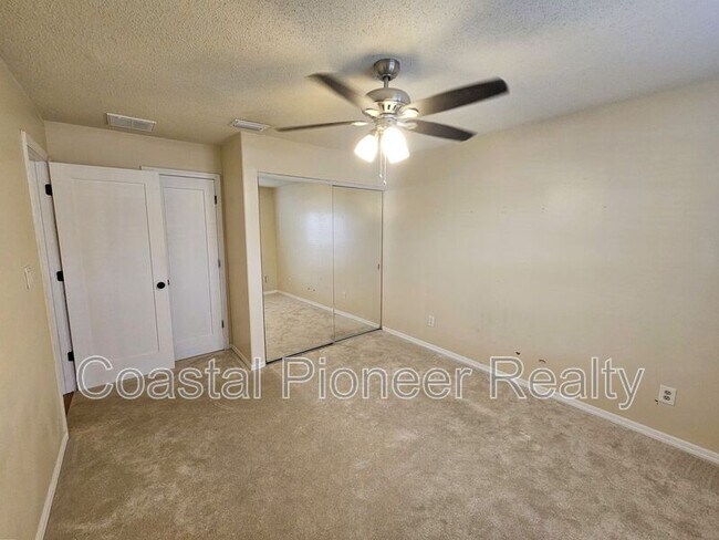 Building Photo - 14504 Brambie Ct