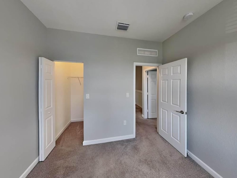 Building Photo - 3454 W 110th St