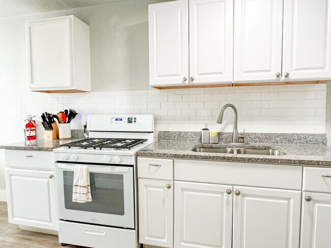 Building Photo - 1116 Morgan Ave