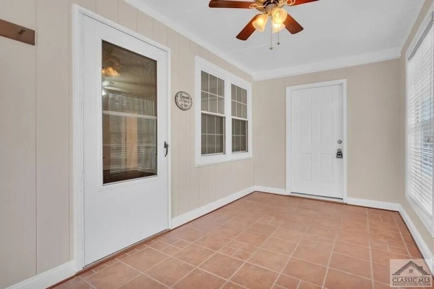 Building Photo - 155 Dwight Rd