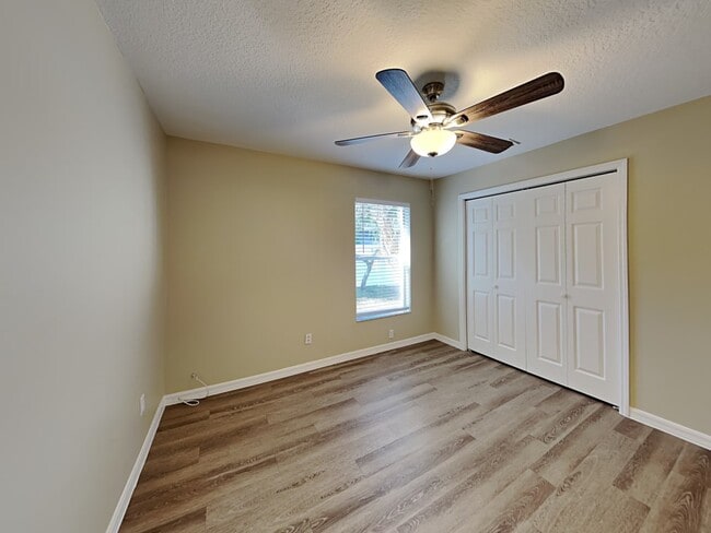Building Photo - 11212 Green Heron Ct