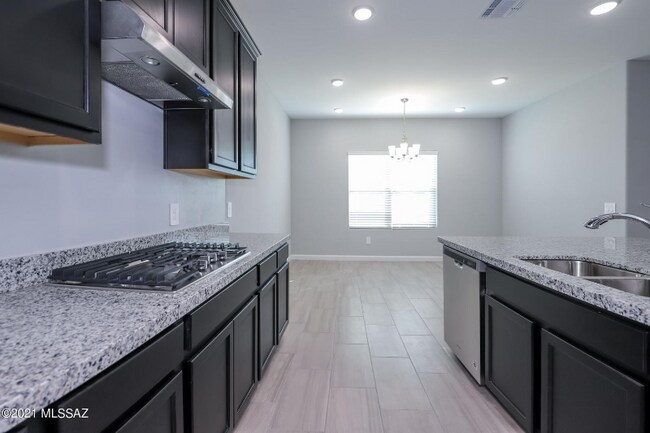 Building Photo - 12312 N Miller Canyon Ct