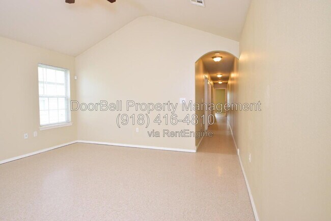 Building Photo - 6009 S Madison Pl