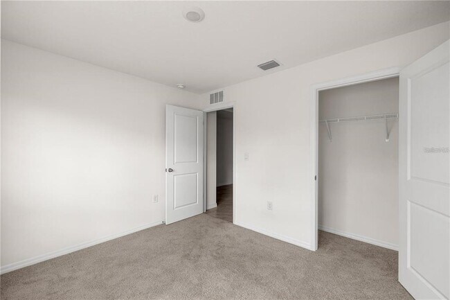 Building Photo - 8904 SW 50th Ter