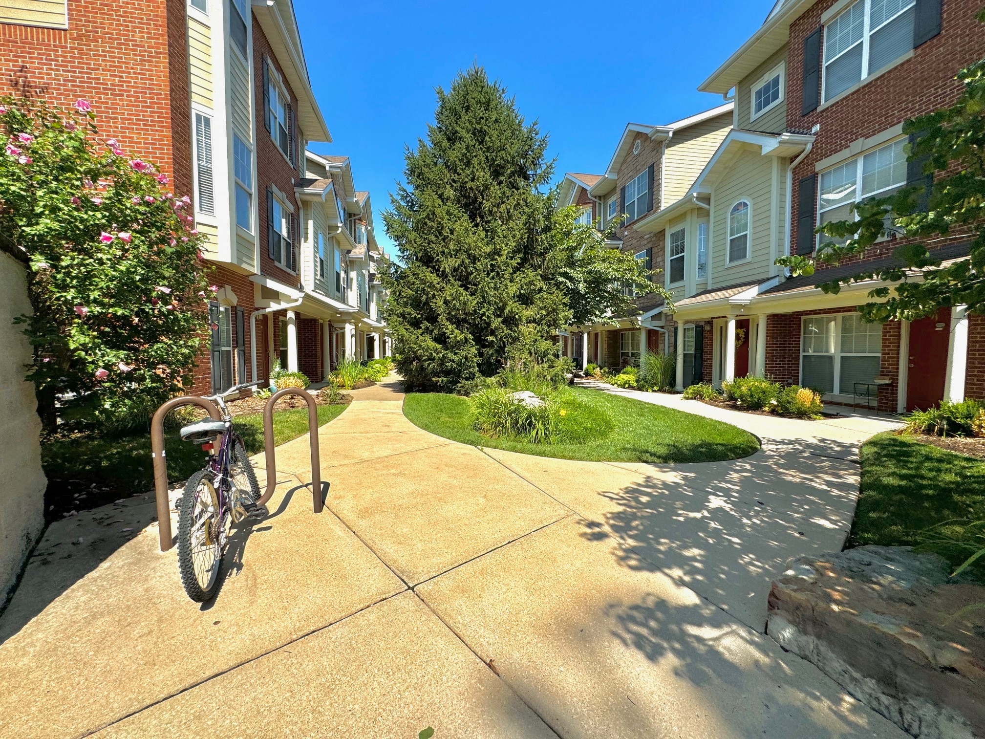 Building Photo - 2638 McKnight Crossing Ct