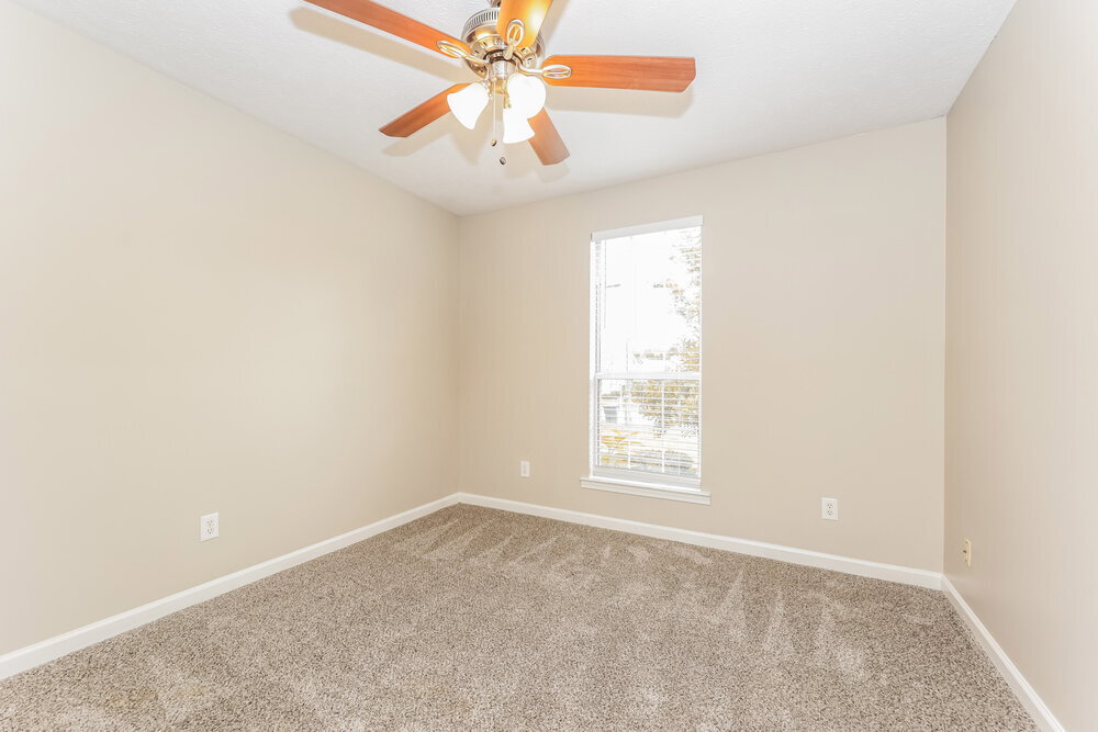 Building Photo - 319 Cypress Glen Dr