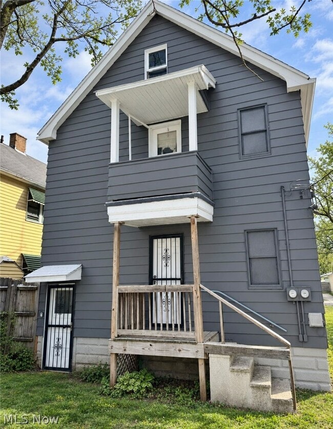 Building Photo - 2926 E 123rd St