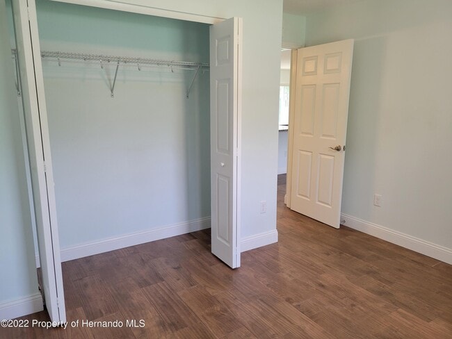 Building Photo - 1182 Hallcrest Ave