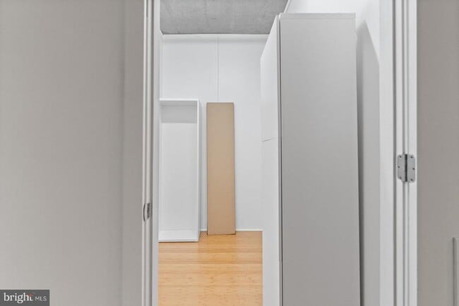 Building Photo - 1352 South St