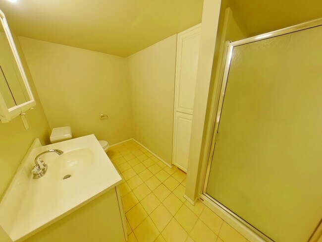 Building Photo - 210-214 NW 11th St.