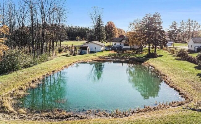 Building Photo - 7394 Farrand Rd