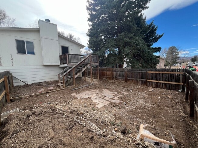 Building Photo - Newly Updated Duplex in Northwest Fort Collins