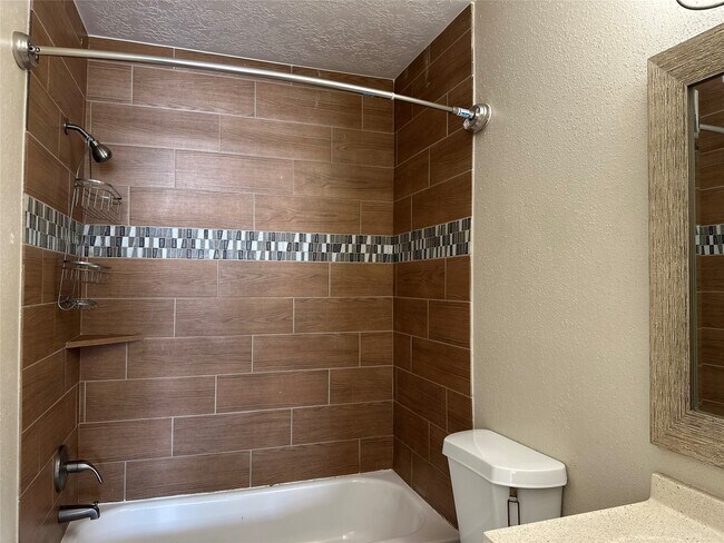 Building Photo - 12606 Monaco Rd