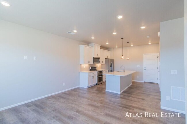 Building Photo - 9486 W 58th Ave