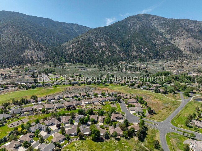 Building Photo - Genoa Lake Golf Club Home | Immaculately M...