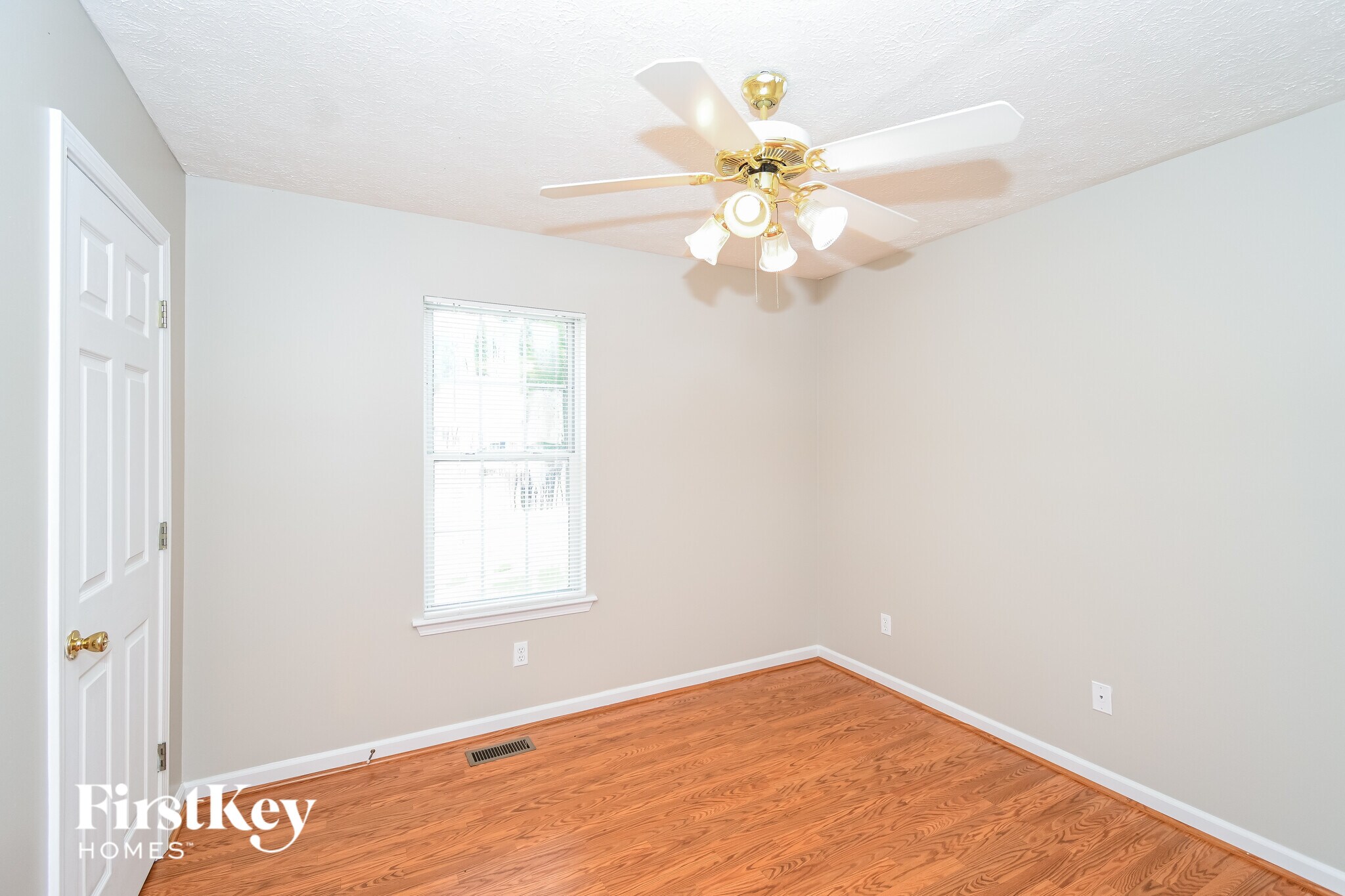 Building Photo - 1651 Sloping Tree Way